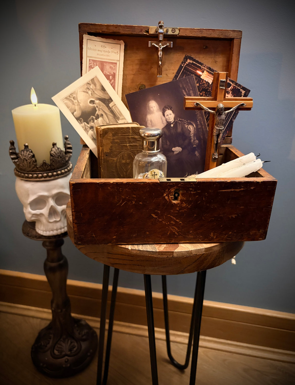 Vintage Exorcism Kit No.001
